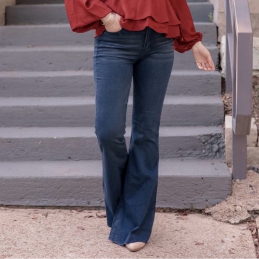 🟤NWT SPECIAL A High Rise Dark Denim Flare Jeans Sz 11